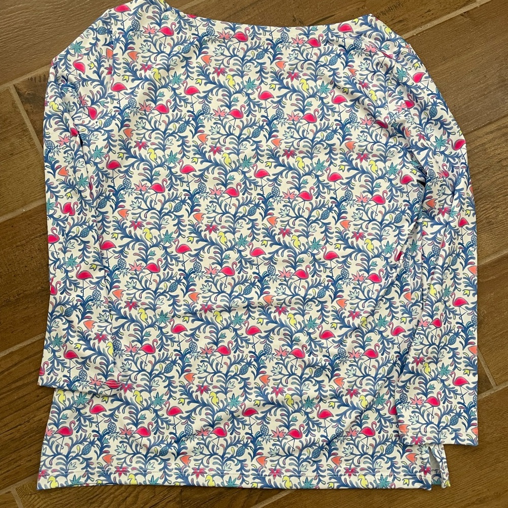 Vineyard Vines Women’s Medium UPF Simple Boatneck Tee - Picture 8 of 14